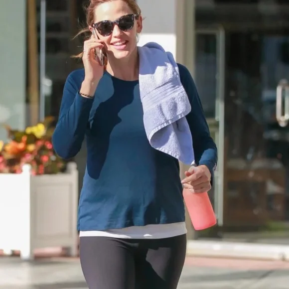 NWT BKR Rosy Water Bottle 500ml (16oz) - Picture 14 of 16